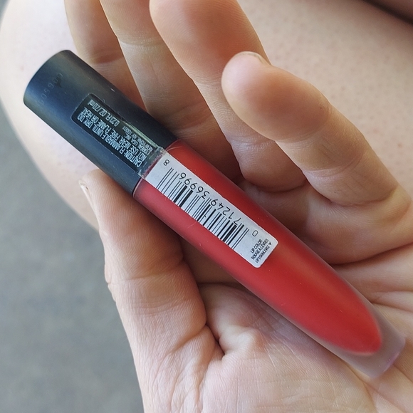 🍭💋Loreal Rouge I Represent Lipstick - Picture 5 of 8